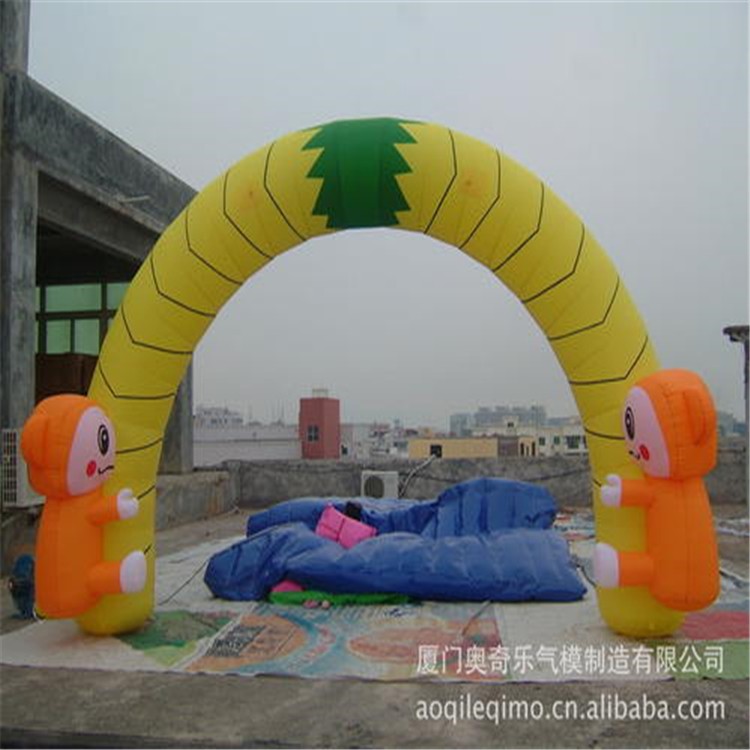 阳江镇卡通猴子拱门